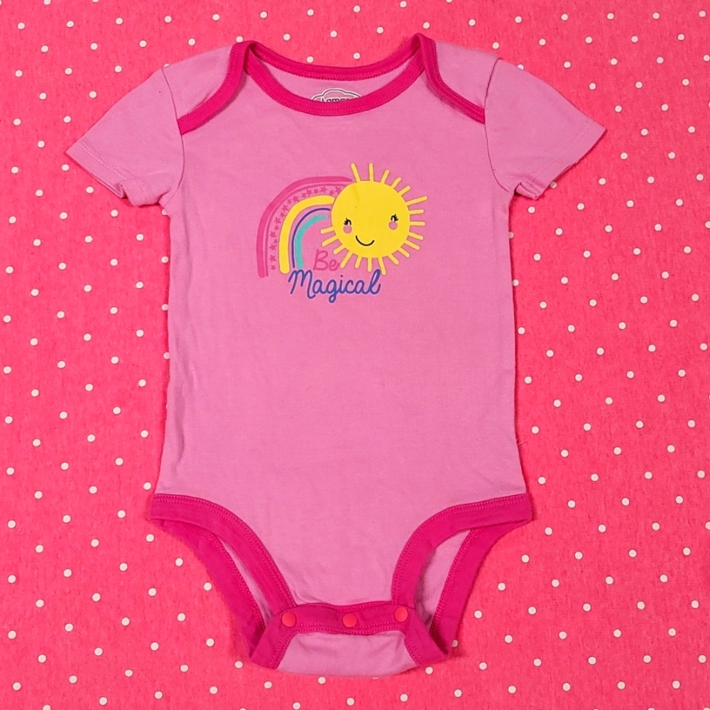 ° SZ 18MO • Onesie °
